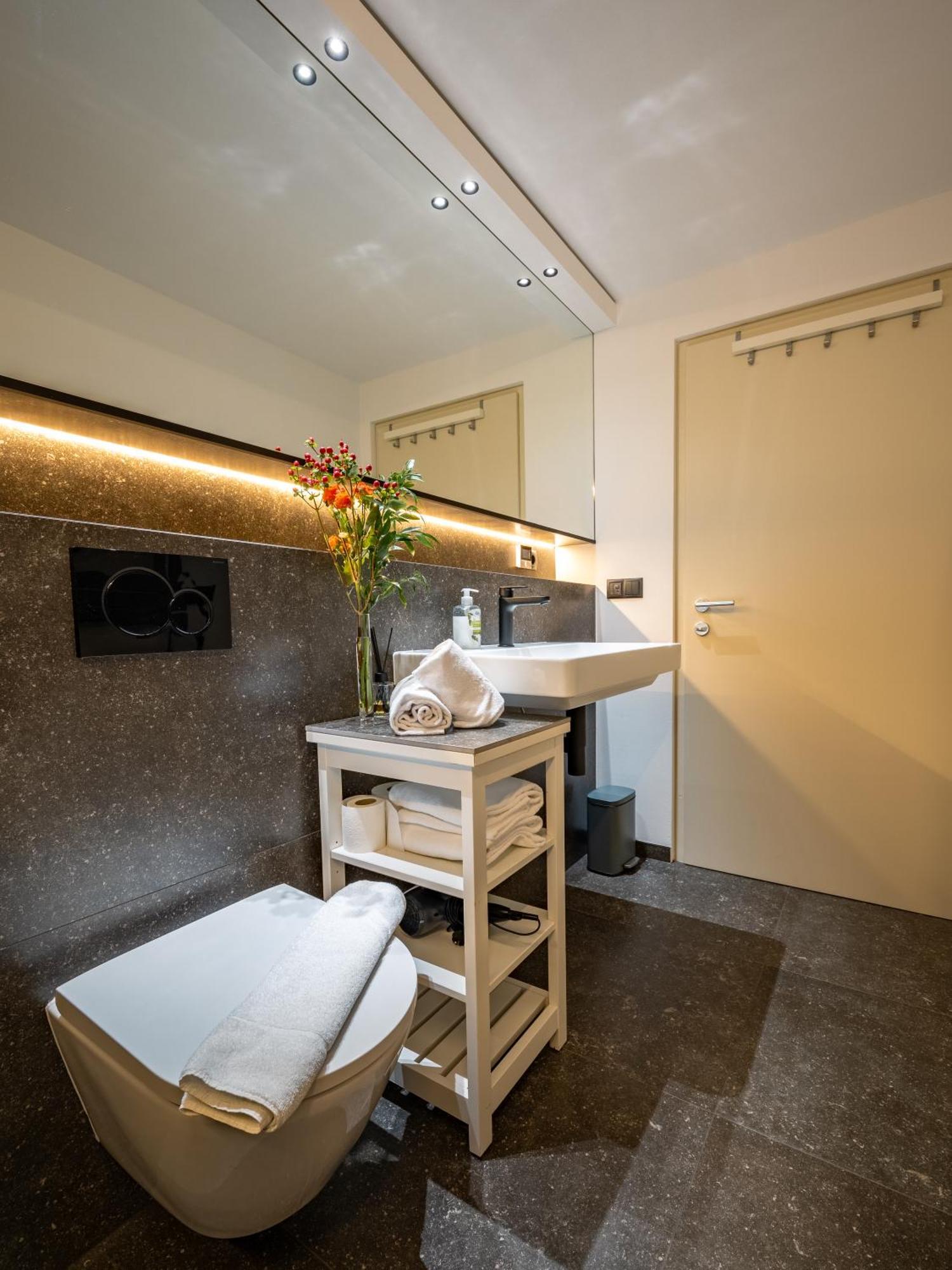 Apartment Landkind Sistrans ภายนอก รูปภาพ